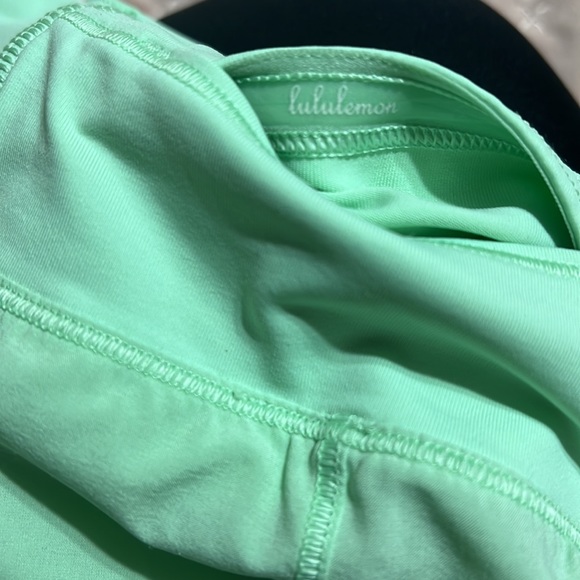 Lululemon Attack The Track Short size 2 color: Citra Lime - Picture 6 of 10